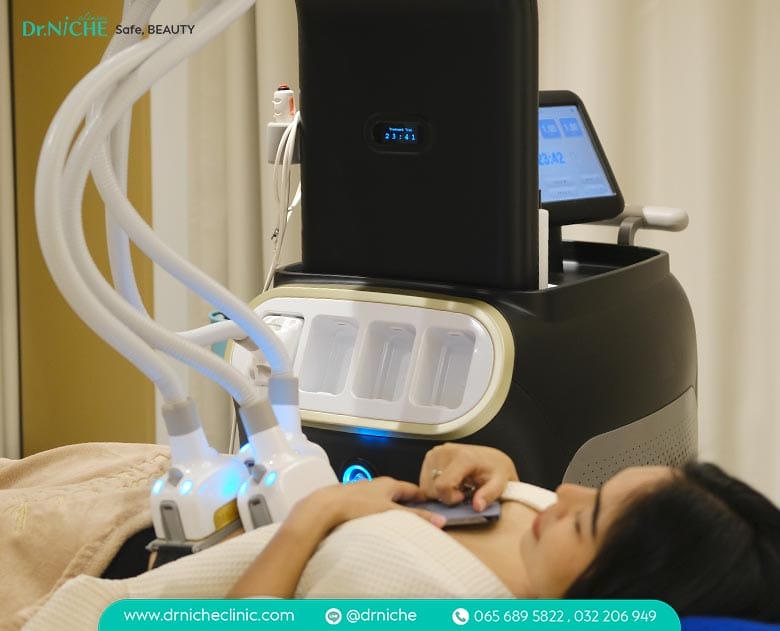 การสลายไขมันด้วยเครื่อง BodySculpting Slimus บริเวณหน้าท้อง